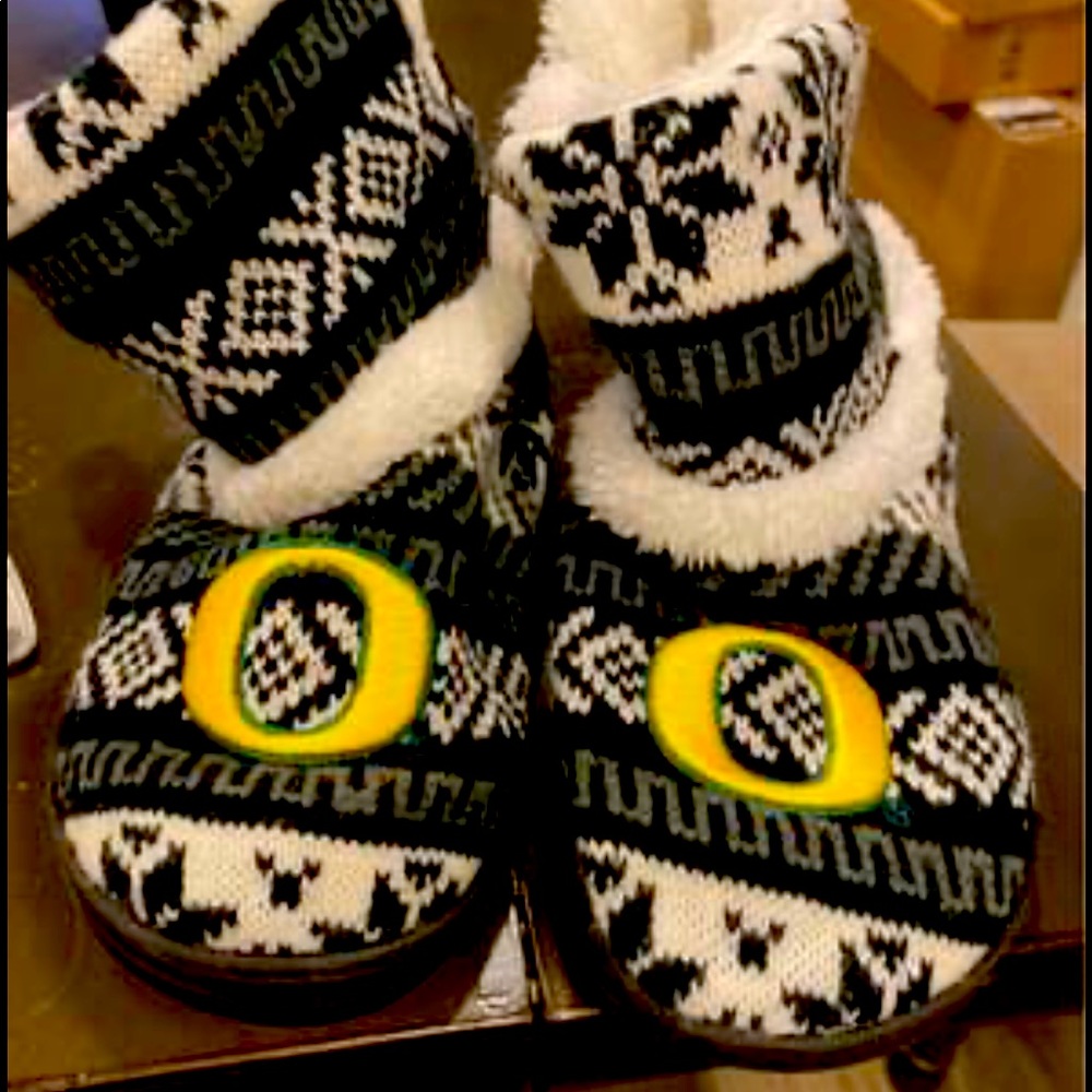 Oregon duck slippers